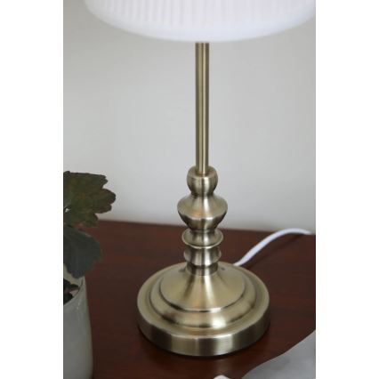 Markslöjd 108969 - Stalinis šviestuvas NOBLE 1xE14/40W/230V 56 cm baltas/žalvaris