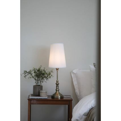 Markslöjd 108970 - Stalinis šviestuvas NOBLE 1xE14/40W/230V 66 cm balta/žalvaris