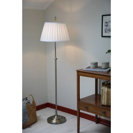 Markslöjd 108972 - Grindinė lempa OXFORD 1xE14/40W/230V balta/žalvaris