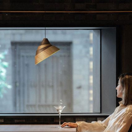 Medinis pakabinamas šviestuvas su laidu 1xE27/60W/230V skersmuo 33 cm masyvas/ąžuolas/riešutas/kaučiukmedis