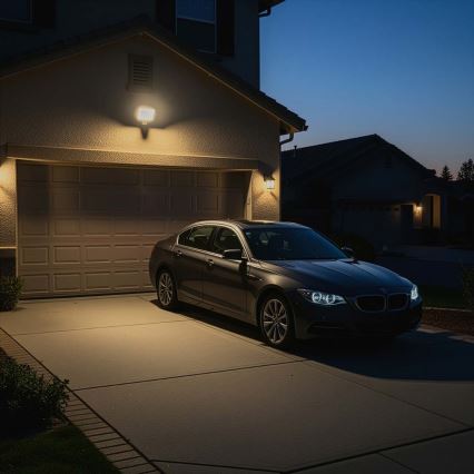 Dimeriuojamas LED prožektorius su judesio jutikliu SmartLife LED/20W/230V 3000-6500K IP44 Wi-Fi