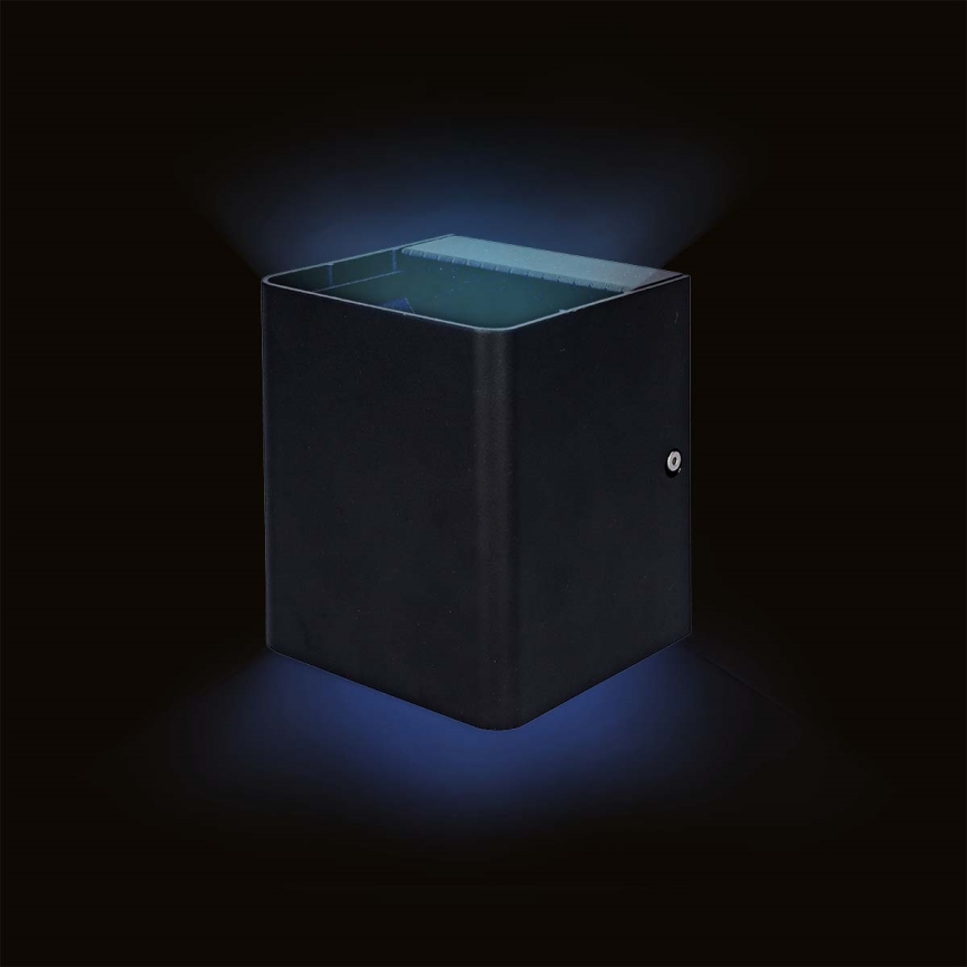 LED RGBW su reguliuojamu ryškumu lauko sieninis šviestuvas SmartLife LED/12W/230V IP65 Wi-Fi Tuya juodas