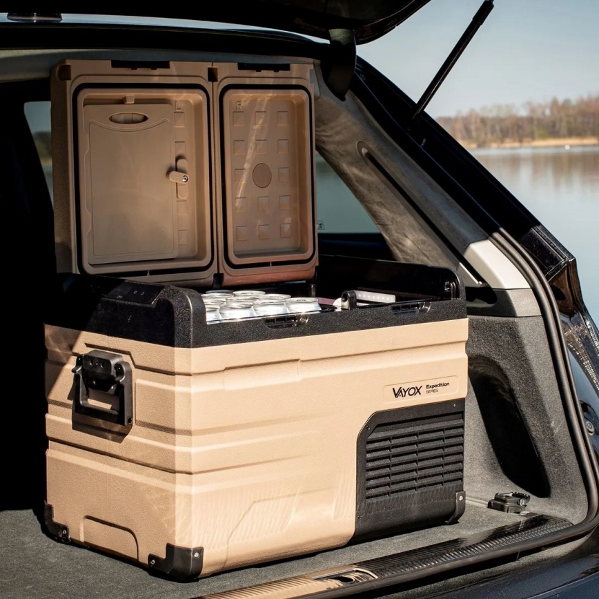 Nešiojamas automobilio šaldytuvas su LCD ekranu 39 l 230V/12V/24V ruda