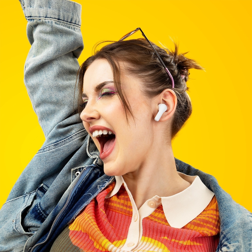 Niceboy Pins 4 – Belaidės ausinės su ANC 400 mAh + 2x 50 mAh IPX4 baltos spalvos