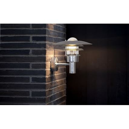 Nordlux - Lauko sieninis šviestuvas LONSTRUP 1xE27/60W/230V IP44 sidabras