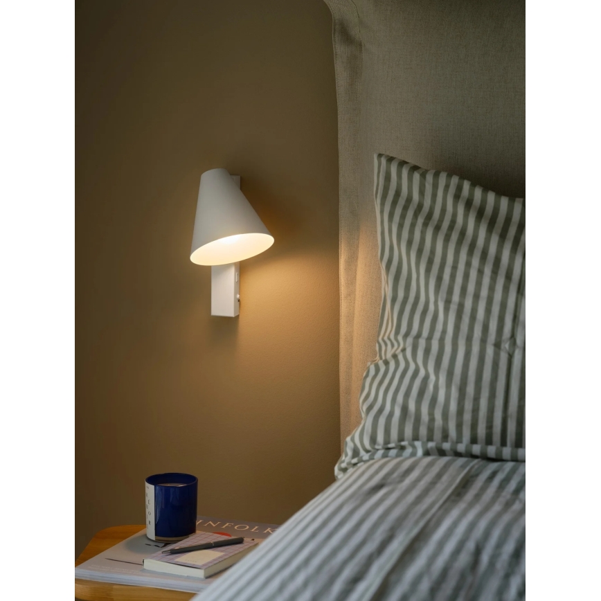 Nordlux - Sieninis šviestuvas su USB WILMER 1xE14/40W/230V baltas