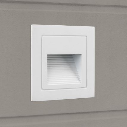 LED Įmontuotas šviestuvas LORO LED/2W/230V IP65 balta