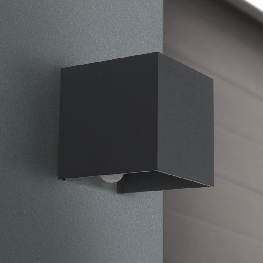 LED Lauko sieninis šviestuvas su judesio ir prieblandos jutikliu CUBE-S LED/13W/230V IP54 antracitas