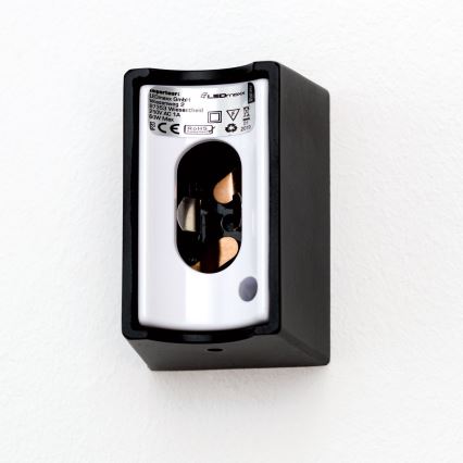 LED sieninis šviestuvas VISAGIST 1xS14d/8W/230V juoda