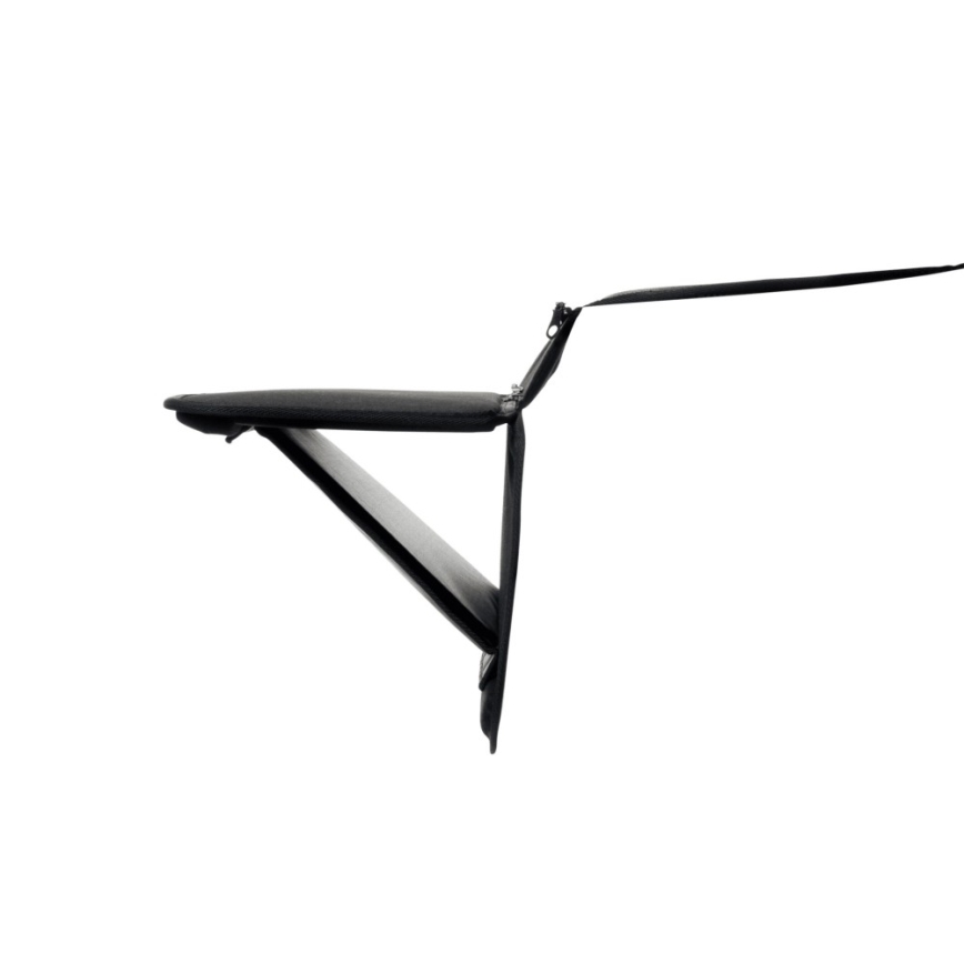 OSANN - Apsauginis kilimėlis po automobiline kėdute FeetUp juodos spalvos