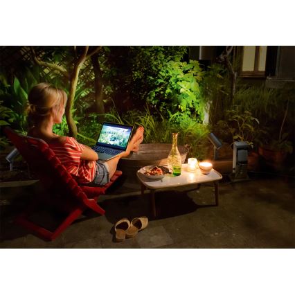 Osram - Išmanus lauko lizdų stulpelis su 2x SCHUKO lizdais ir Wi-Fi kartotuvu, IP44