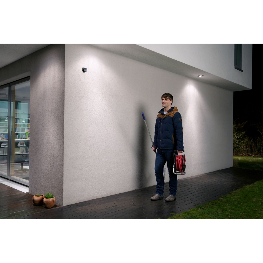 Osram - Lauko infraraudonųjų spindulių judesio jutiklis 230 V IP44 juodas