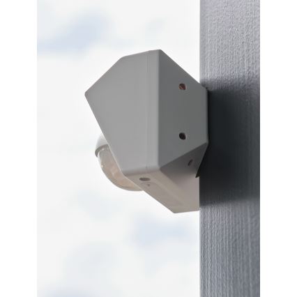 Osram - Lauko saulės judesio jutiklis SMART+ 3,7 V baltas IP65 Wi-Fi 800 mAh