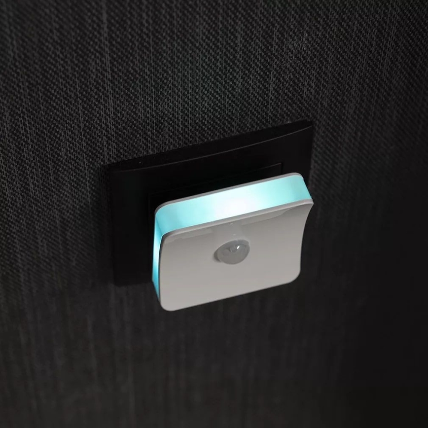 Osram - LED RGB kištukinis orientacinis šviestuvas su jutikliu LUNETTA LED/0,3W/230V