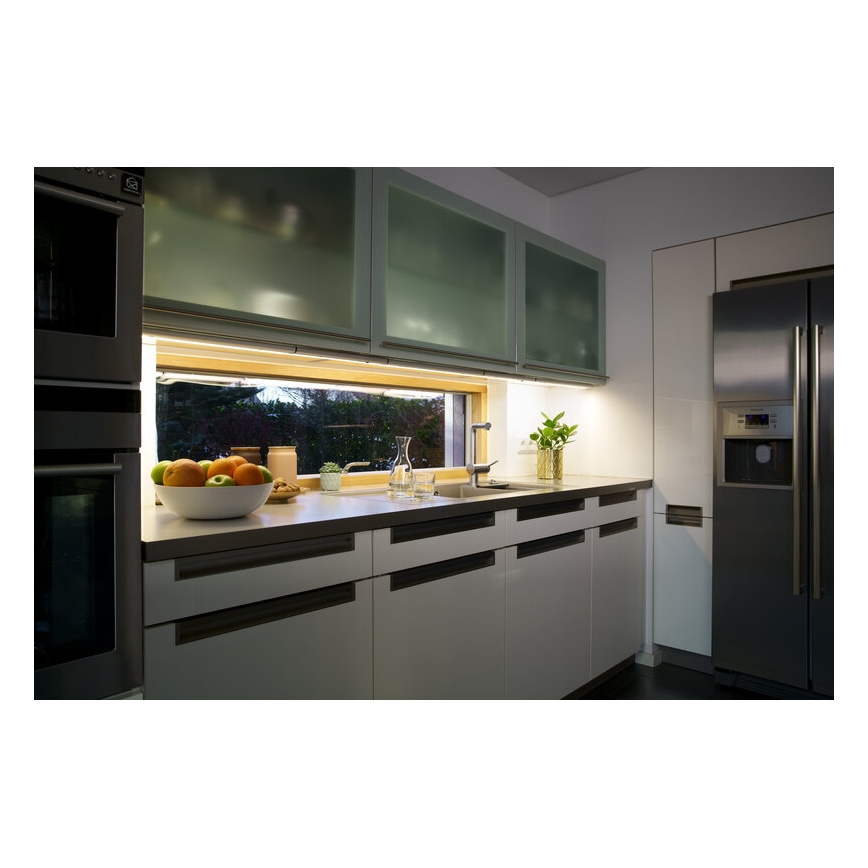 Osram - LED šviestuvas po spintelės su jutikliu FLAT LED/12W/230V 3000K