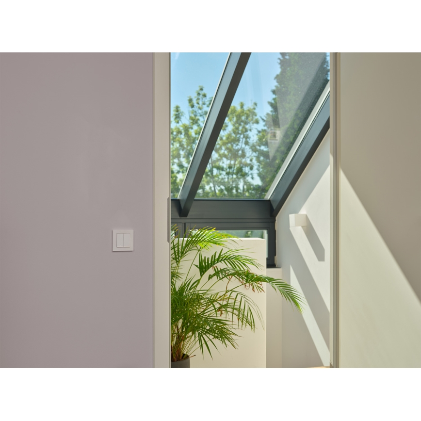 Osram - SMART+ belaidis dviejų mygtukų jungiklis, 5 V, Wi‑Fi