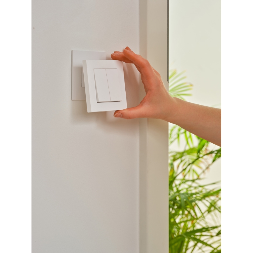 Osram - SMART+ belaidis dviejų mygtukų jungiklis, 5 V, Wi‑Fi