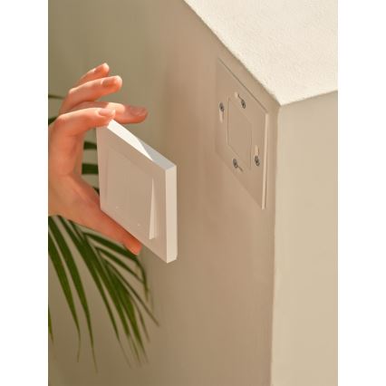 Osram - SMART+ belaidis dviejų mygtukų jungiklis, 5 V, Wi‑Fi