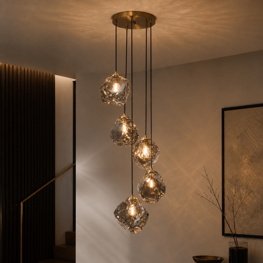 Pakabinama liustra CRISTAL su laidu 5xE14/15W/230V žalvario/dūminė juoda