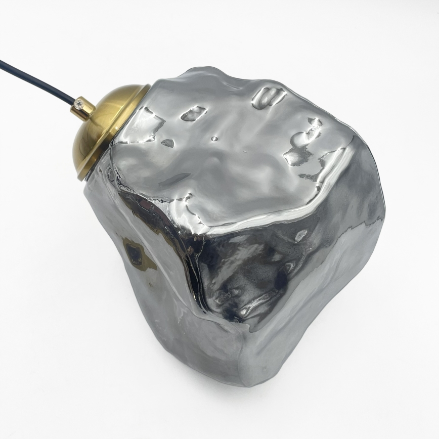 Pakabinama liustra CRISTAL su laidu 5xE14/15W/230V žalvario/dūminė juoda
