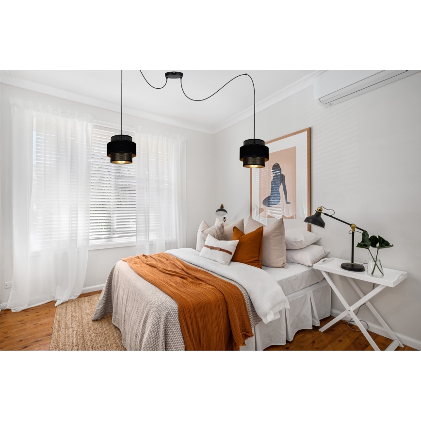 Pakabinamas sietynas NESS 2xE27/60W/230V voras juoda