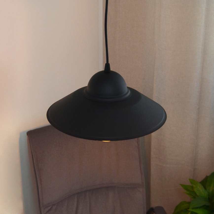Pakabinamas sietynas SORAPIS 1xE27/15W/230V juoda