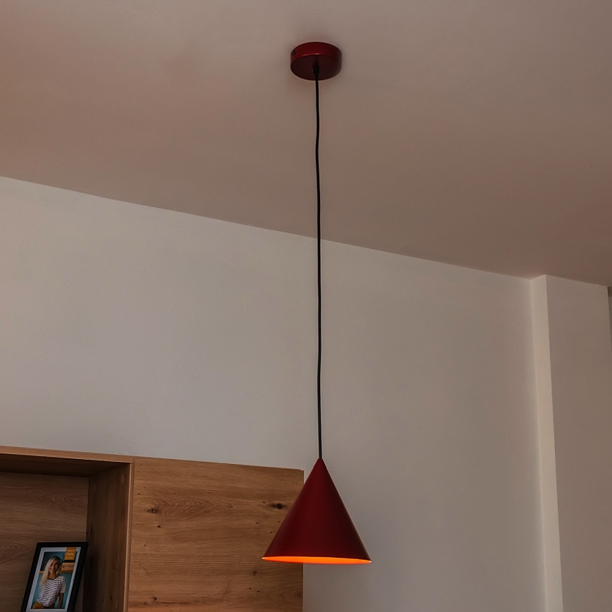 Pakabinamas šviestuvas ant laido ETNA II 1xE27/15W/230V skersmuo 18,5 cm raudonas