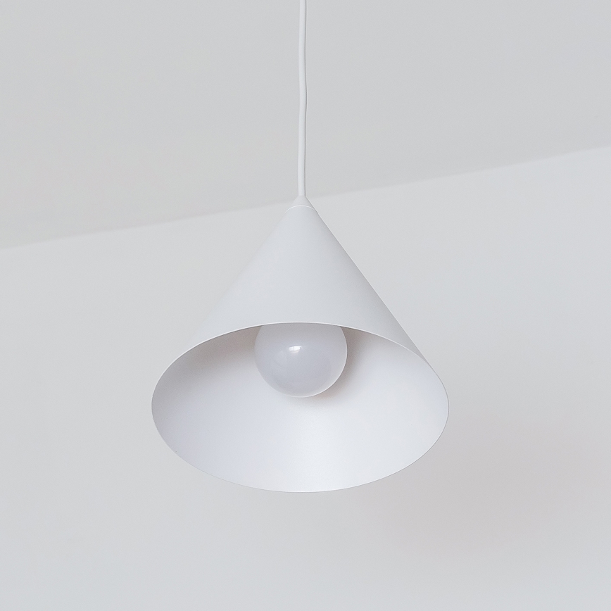 Pakabinamas šviestuvas ETNA II su laidu 1xE27/15W/230V, Ø 18,5 cm, baltas