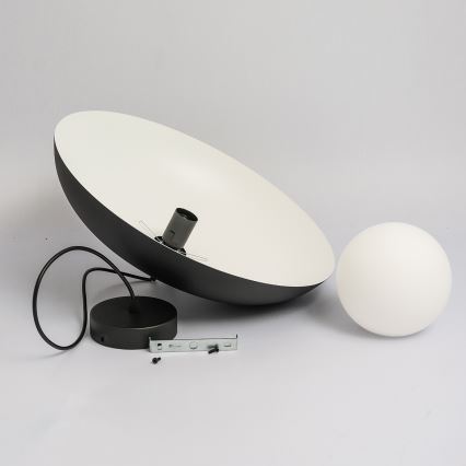 Pakabinamas šviestuvas su laidu ECLIPSE 1xE27/15W/230V juoda/balta
