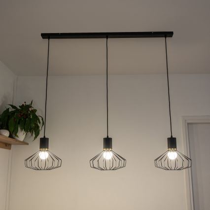 Pakabinamas šviestuvas su laidu SOLANO 3xE27/15W/230V juodas/auksinis