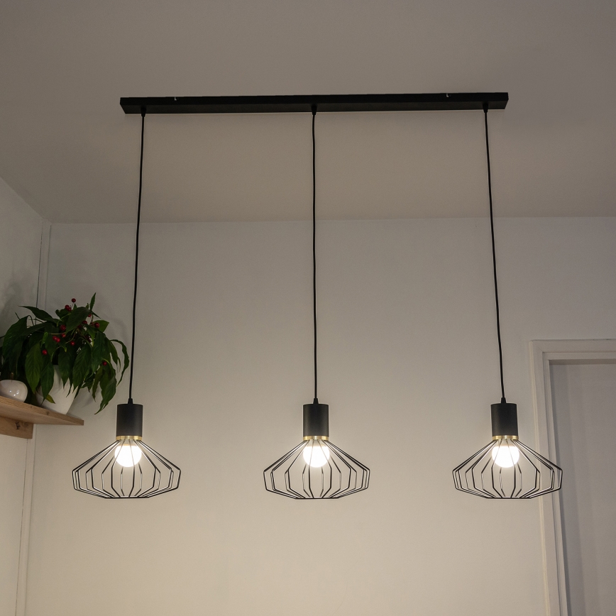 Pakabinamas šviestuvas su laidu SOLANO 3xE27/15W/230V juodas/auksinis