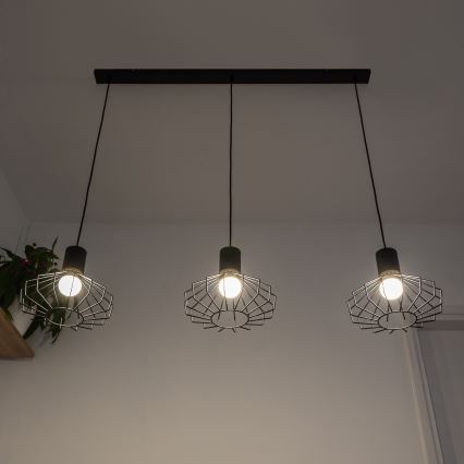 Pakabinamas šviestuvas su laidu SOLANO 3xE27/15W/230V juodas/auksinis