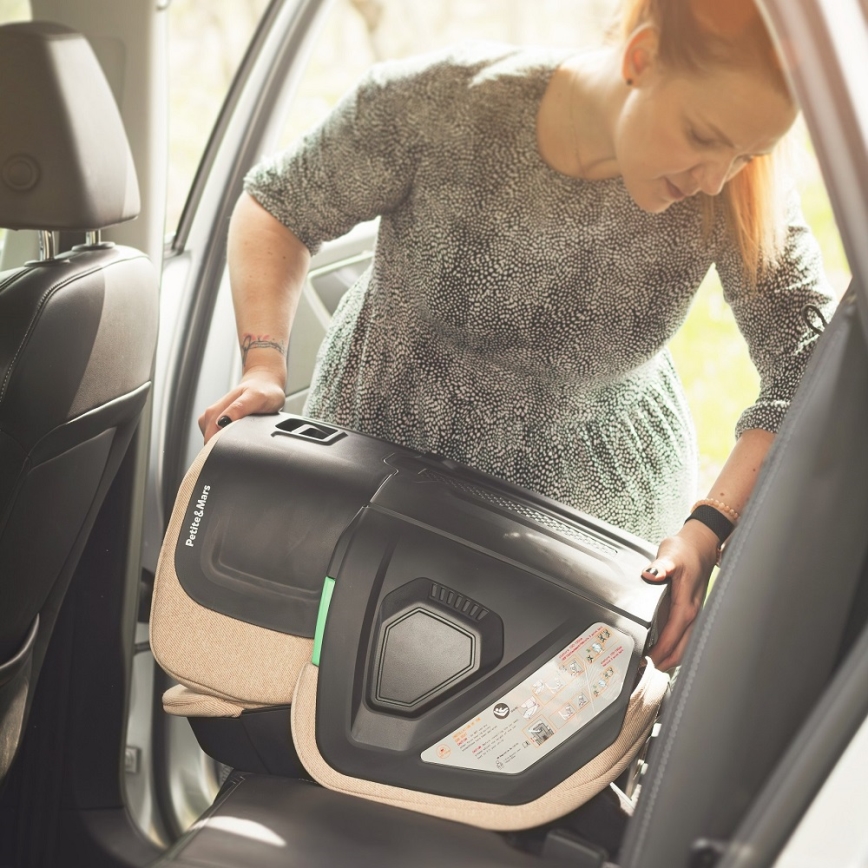 PETITE&MARS - Automobilio sėdynė FLEX PRO i-Dydis 100-150 cm (15-36 kg) smėlio spalva