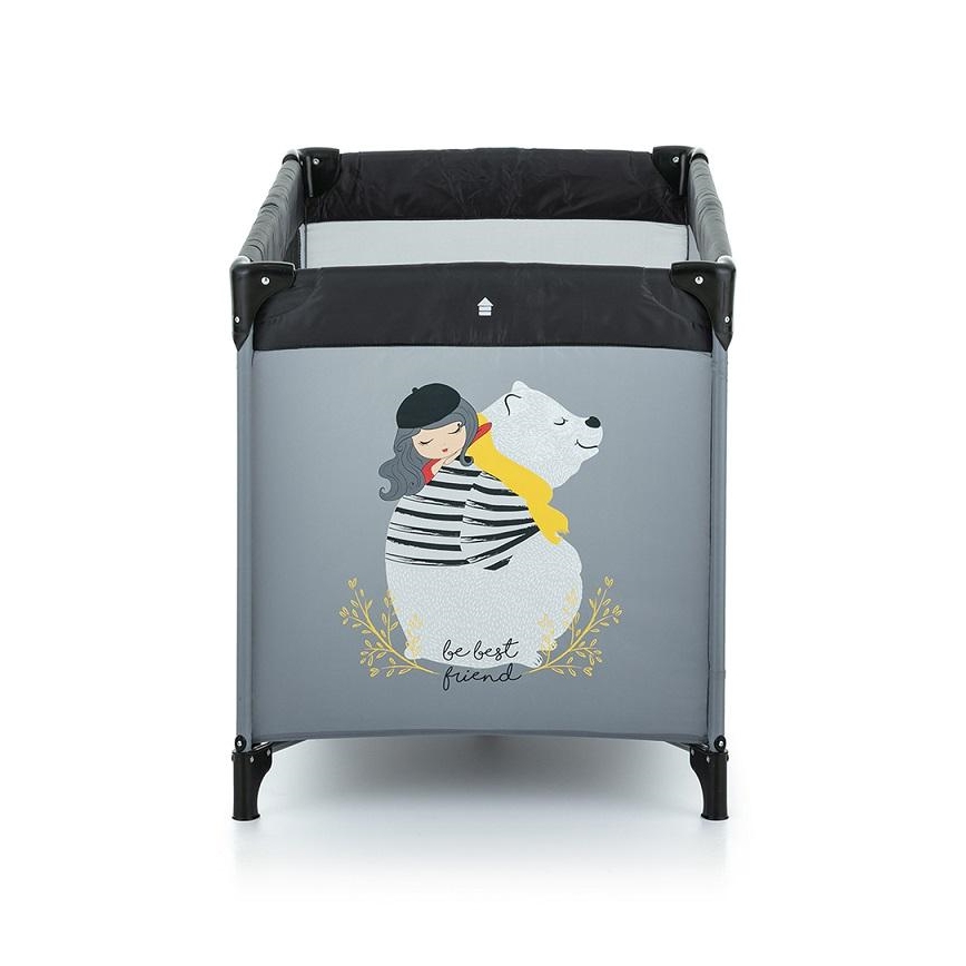 PETITE&MARS – Kelioninė lovelė NYJA TEDDY FRIEND COAL pilka/juoda
