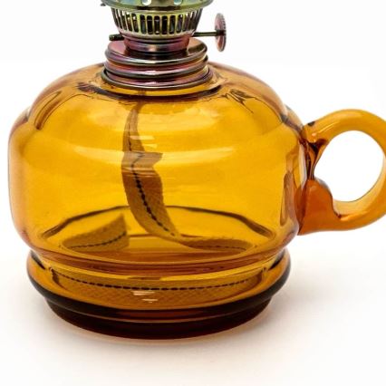 Petrolejinė lempa MONIKA 34 cm gintaro spalvos