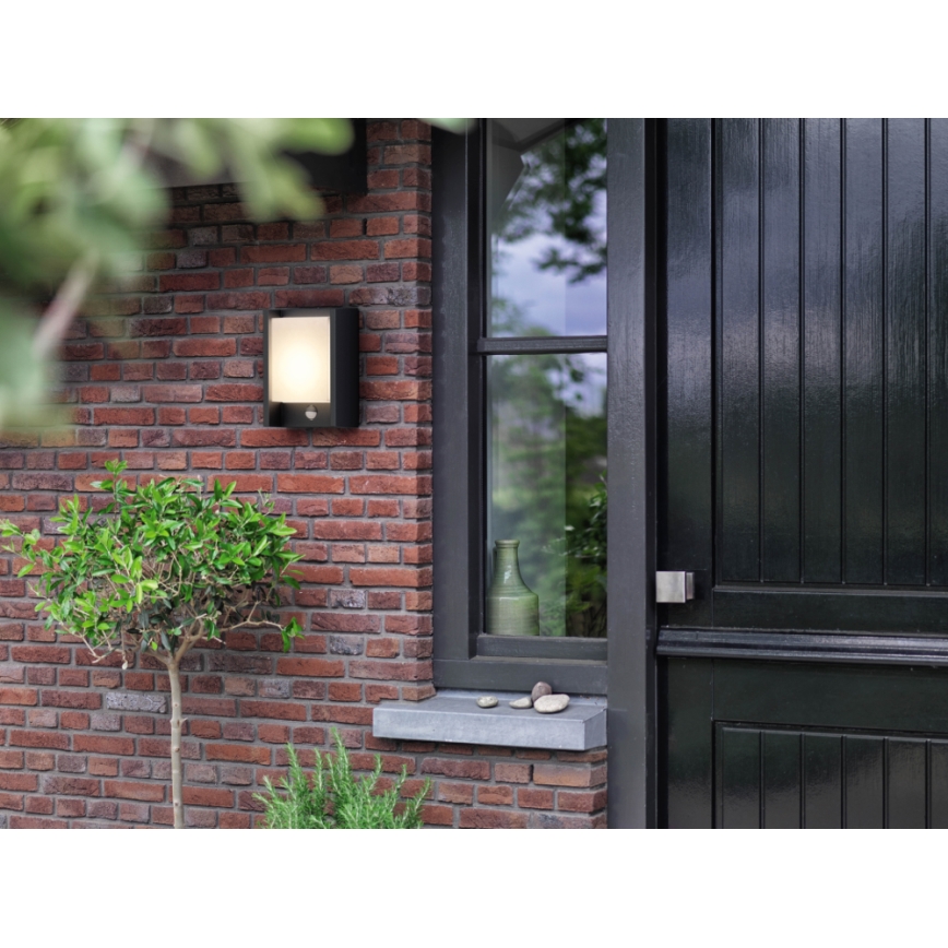 Philips - LED Lauko sieninis šviestuvas su jutikliu LED/6W 2700K IP44