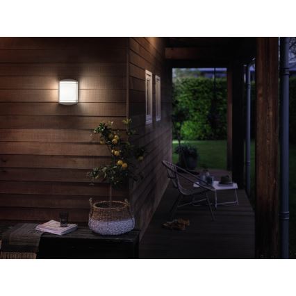 Philips - Sieninis lauko šviestuvas 1xLED/6W/230V IP44