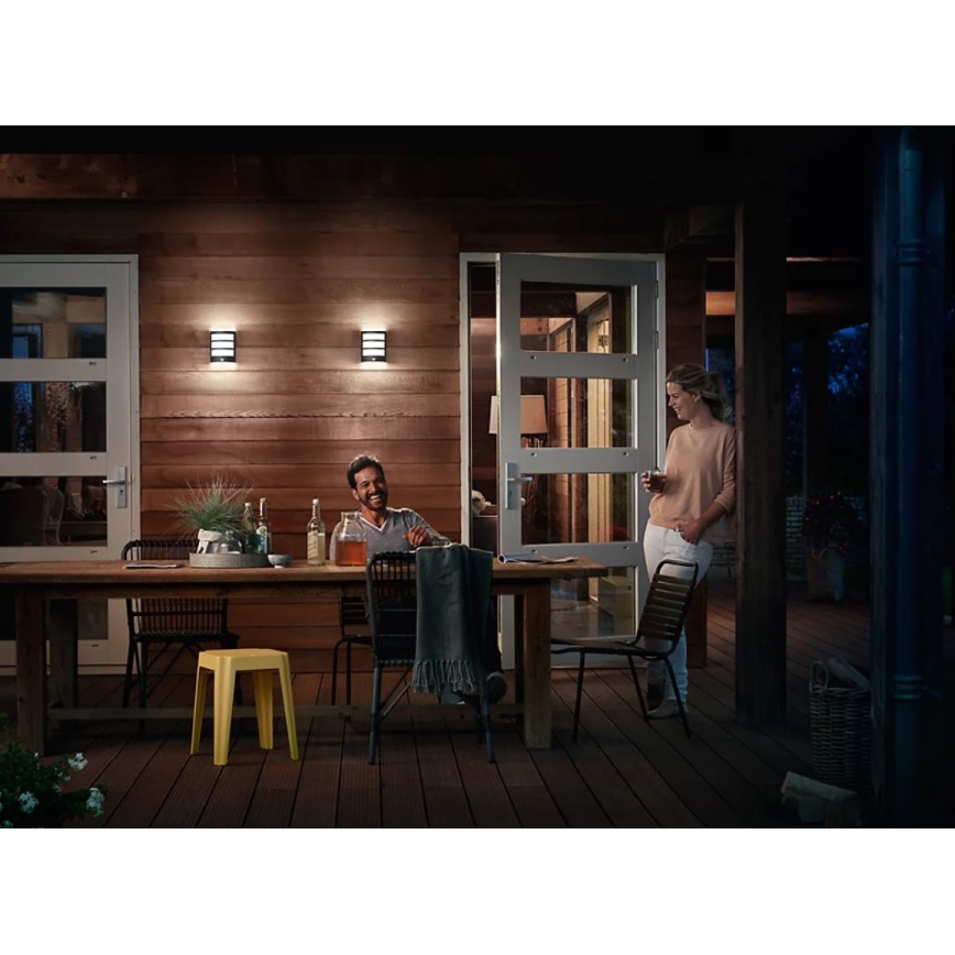 Philips - LED Lauko sieninis šviestuvas su jutikliu PYTHON LED/3,8W/230V IP44