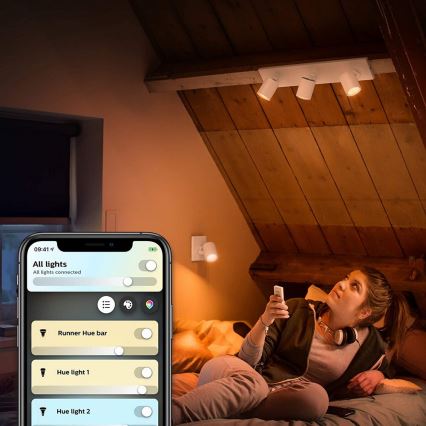 Philips - LED pritemdomas akcentinis apšvietimas Hue RUNNER 1xGU10/4,2W/230V 2200-6500K + nuotolinio valdymo pultas balta