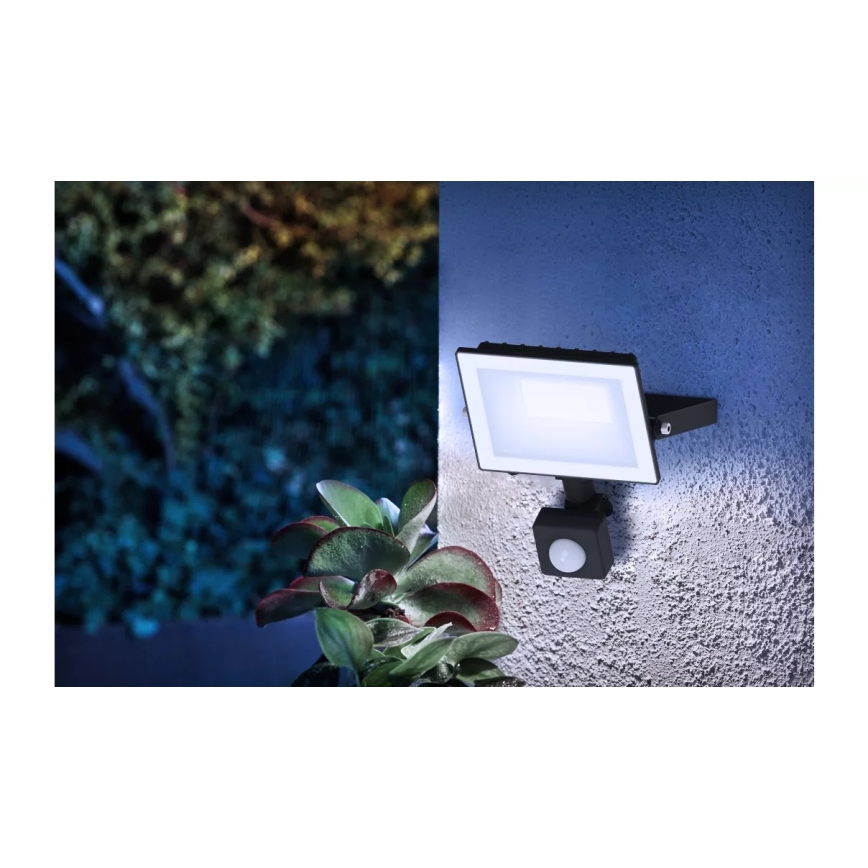 Philips - LED reflektorius su jutikliu LOIS LED/20W/230V IP65 5000K