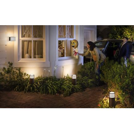 Philips - LED RGB dimeriuojamas lauko sieninis šviestuvas Hue LUCCA 1xE27/8,1W/230V 1000-20000K IP44