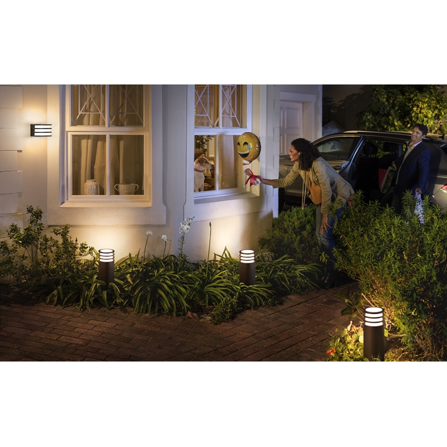 Philips - LED RGB dimeriuojamas lauko sieninis šviestuvas Hue LUCCA 1xE27/8,1W/230V 1000-20000K IP44