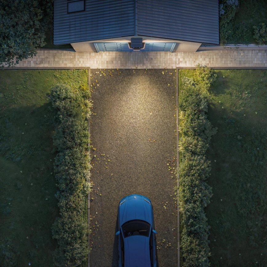 Philips - LED saulės sieninis šviestuvas su jutikliu ZYREN LED/24,5W/3,7V 2600 mAh 3000K IP65