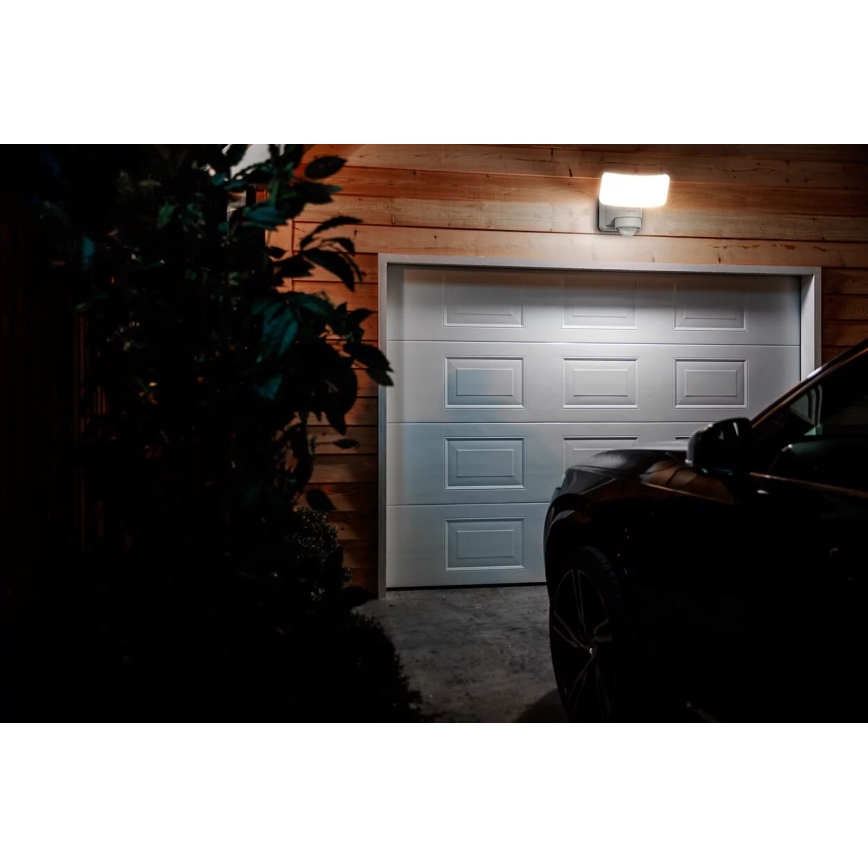 Philips - LED sieninis šviestuvas su jutikliu, įkraunamas saulės energija TYLUS LED/6W/3,7V 2600 mAh 5000K IP44