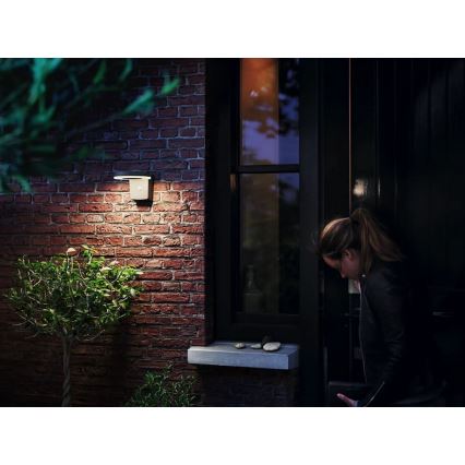Philips - LED Sieninis saulės šviestuvas su judesio ir prieblandos jutikliu ZONAL LED/1,3W/3,7V 2500 mAh IP44