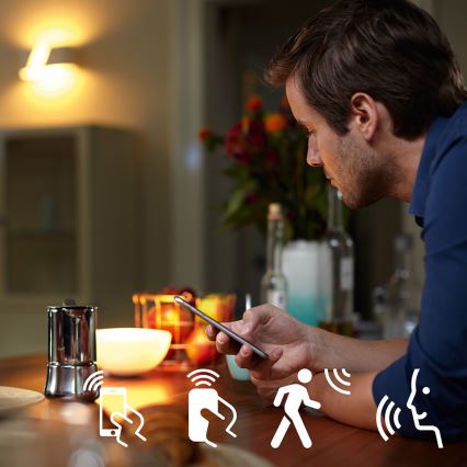Pradinis Philips Hue STARTER KIT WHITE rinkinys 3xE27/9W 2700K + Hue Bridge ir šviesos reguliatorius