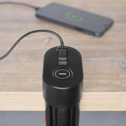 Prailginimo laidas su tvirtinimu prie stalo 3Z + 3xUSB 1,5m juodas