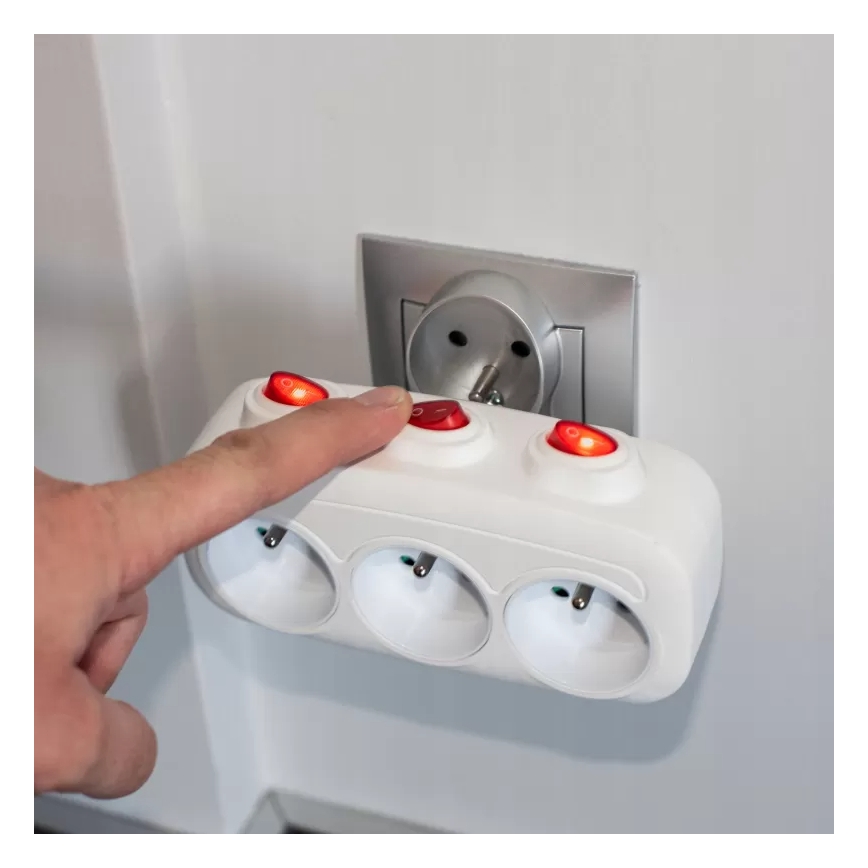 Prailgintojas su jungikliais, 3 lizdai