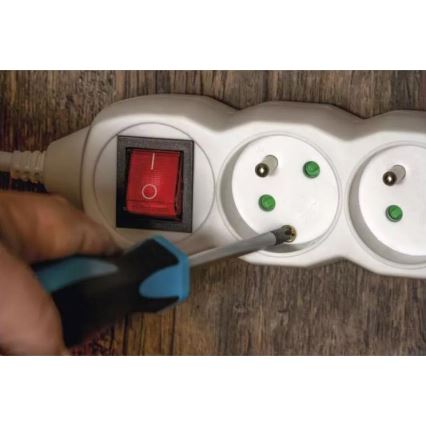 Pratęsimo laidas su jungikliu 4 lizdai 10 m baltas