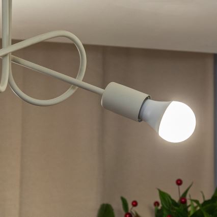 Prie lubų tvirtinama liustra OXFORD 3xE27/15W/230V kreminė